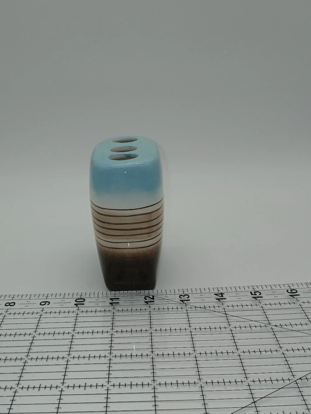Ceramic Toothbrush Holder in Sky Blue and Brown